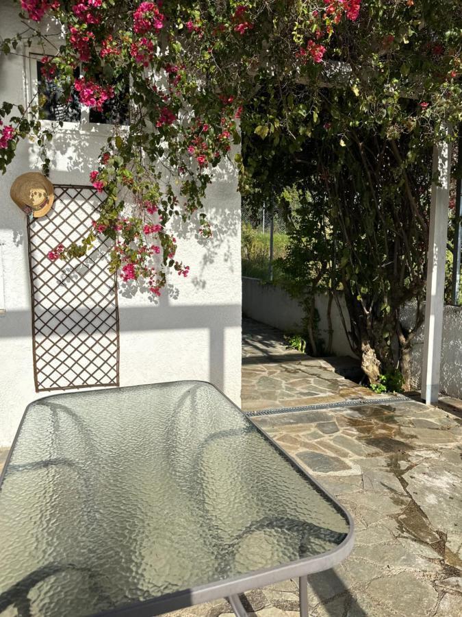 Villa Pinelopi Kalamata Exteriör bild